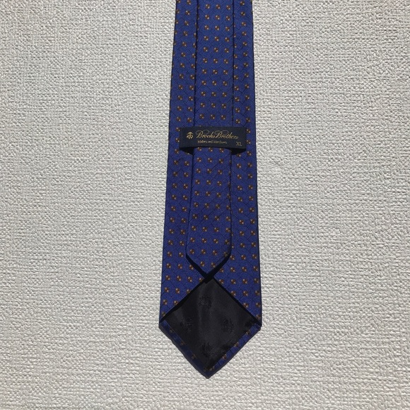 Brooks Brothers XL Blue with Brown Squares Tie - Picture 5 of 5